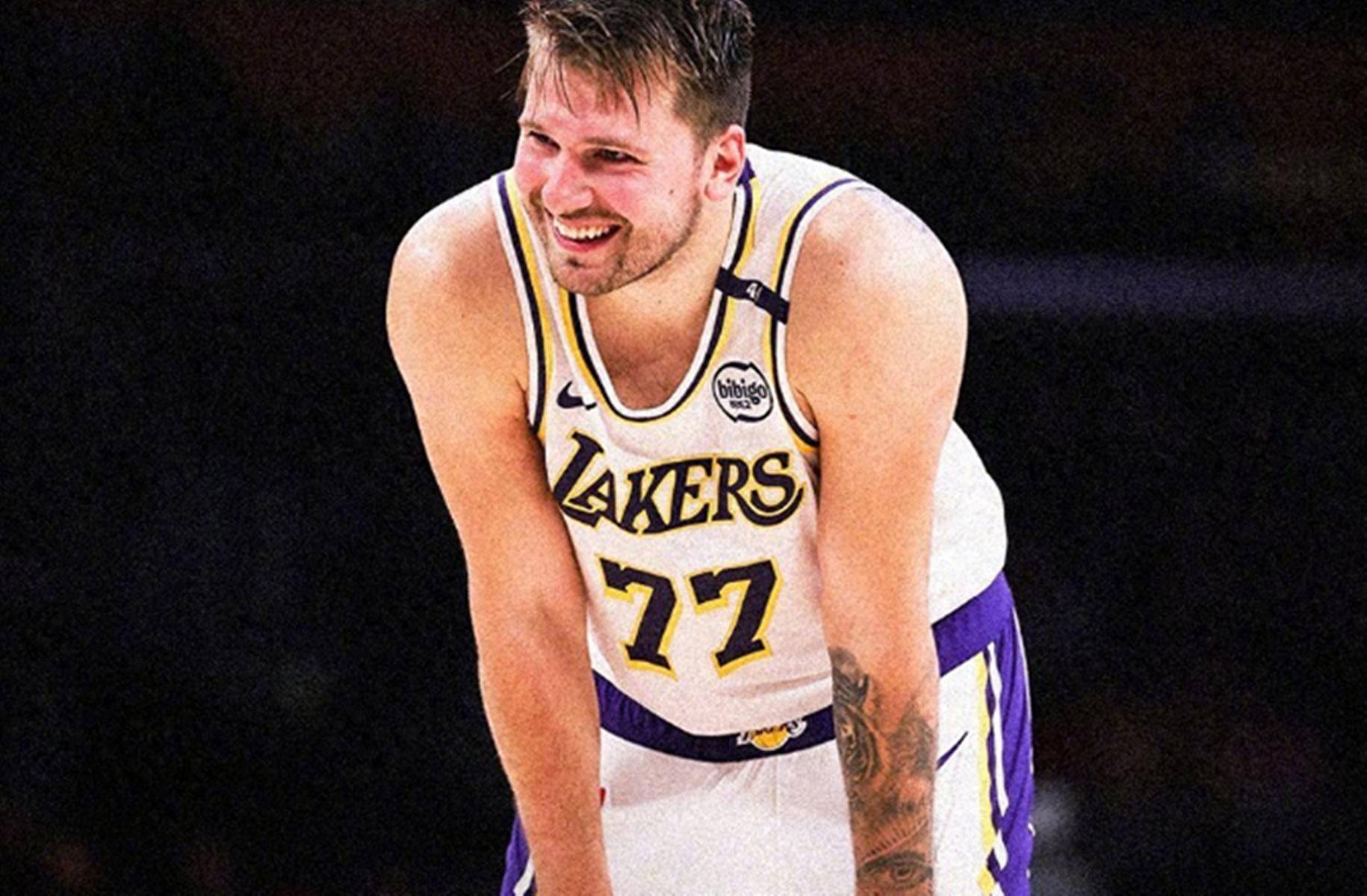 东契奇重返赛场，领先优势明显首场状态出色，塞尔维亚队观众沸腾！(东契奇打法分析)