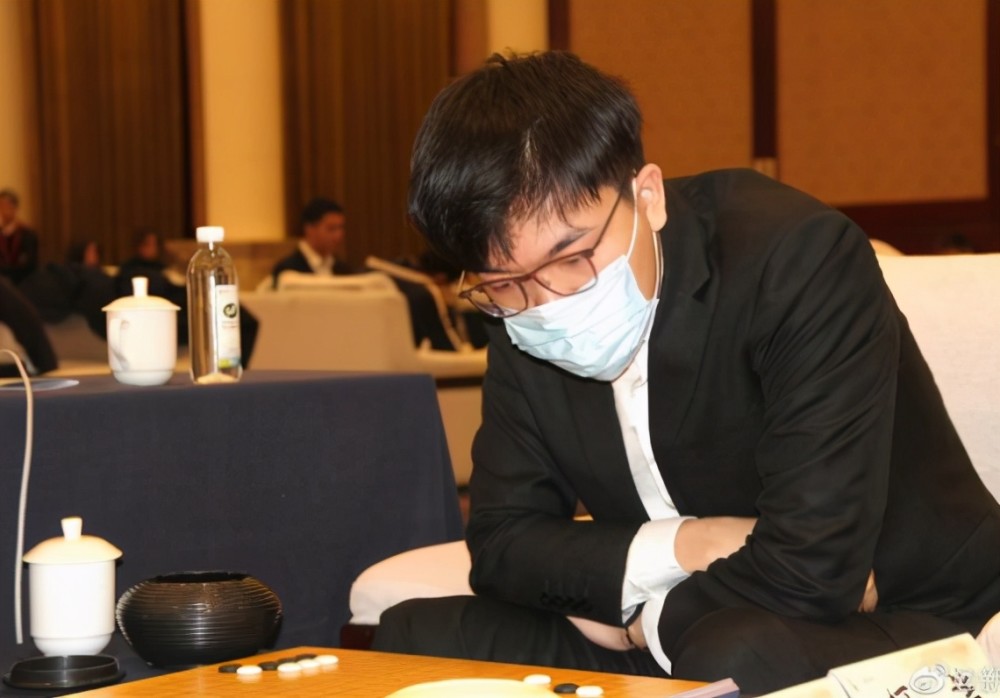 乒乓球杯赛焦点战：海滨天狼队强势反弹川蜀白虎队，客场强势带走胜利。二次进攻频频奏效(天弓和狂飙8)
