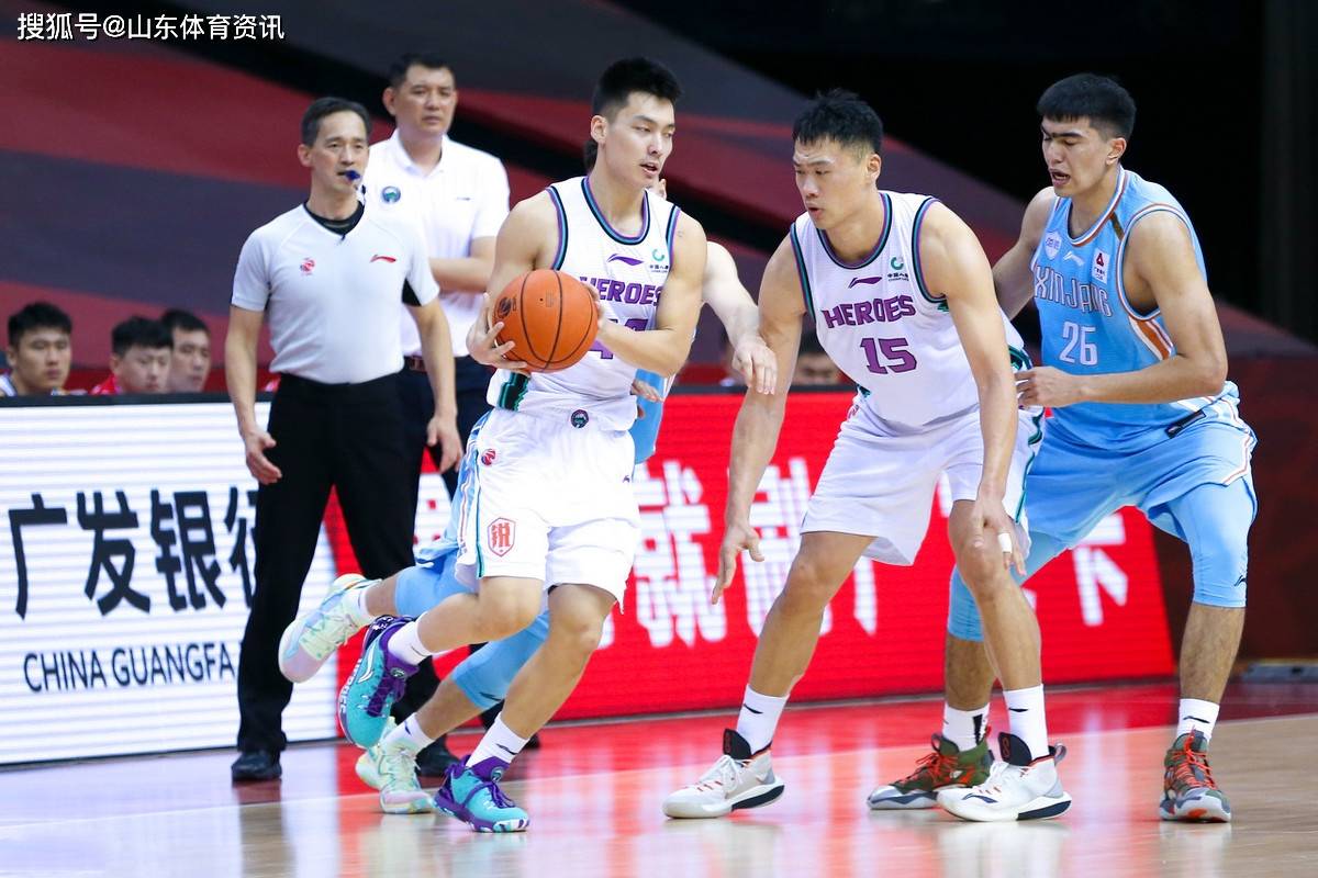  今晨德国杯传出新动向，印第安纳步行者造点机会，管理层表态——更衣室稳定，赛程密集仍需轮换