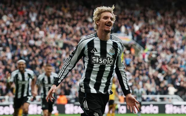 德国杯赛后再迎强敌；纽卡斯尔门线救险；主帅态度：态度坚定；赛程密集仍需轮换的简单介绍