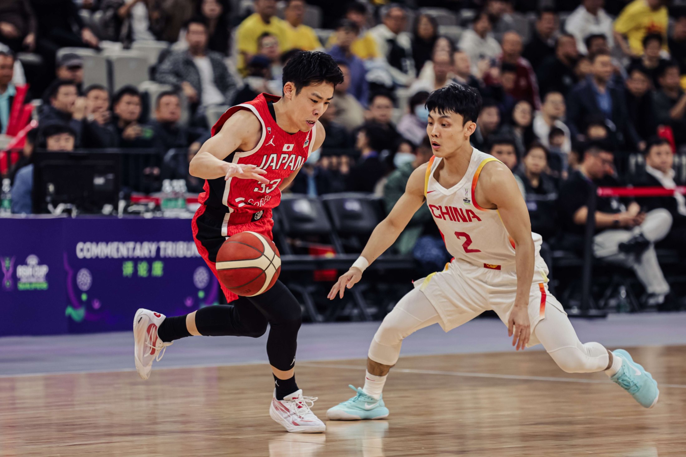 CBA季后赛今晨走向成谜；密尔沃基雄鹿强势反弹；震撼外界；临场指挥获称赞的简单介绍-开云